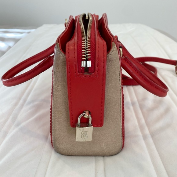 Carolina Herrera Small Red Crossbody - Picture 8 of 13